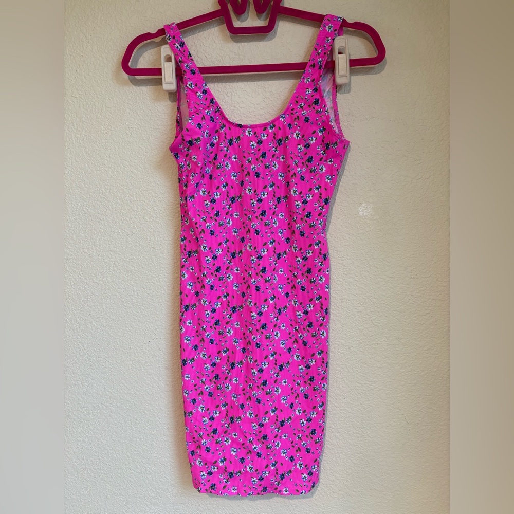 Maajii Vibrant Pink Floral Dress - Picture 6 of 8